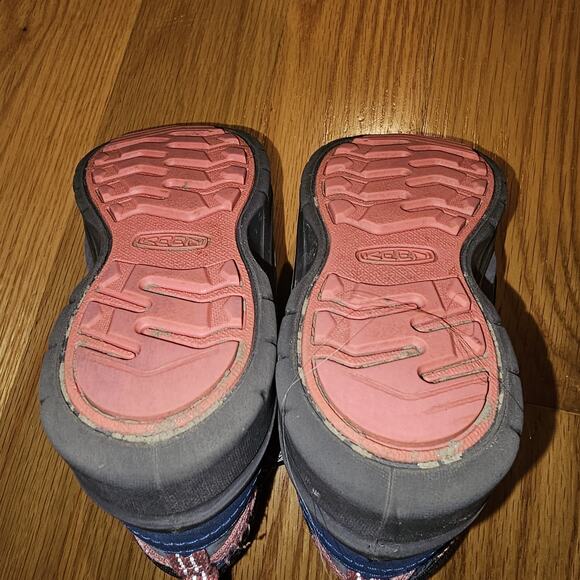 Little Kid Gray/Pink Keen Keen-Dry Waterproof Hiking Hunting Boots Sz 9 No Laces - Picture 6 of 8